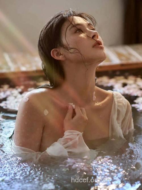 女性最完美的洗澡方式
