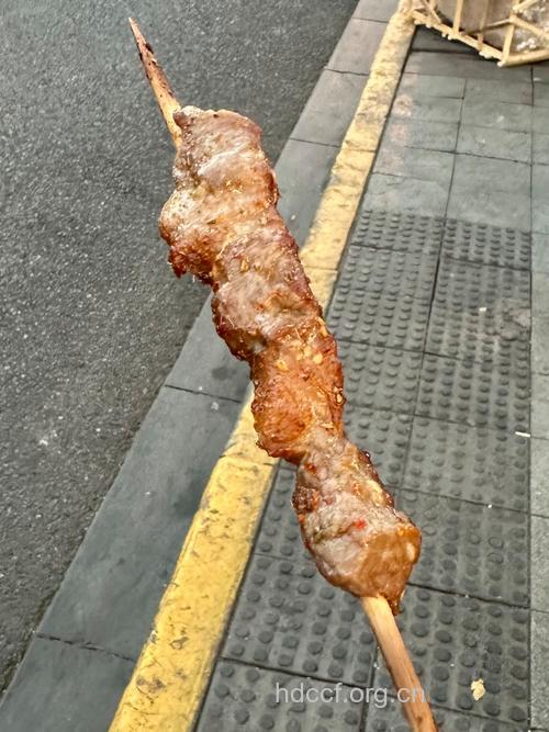 一根羊肉串至少含400种致癌物