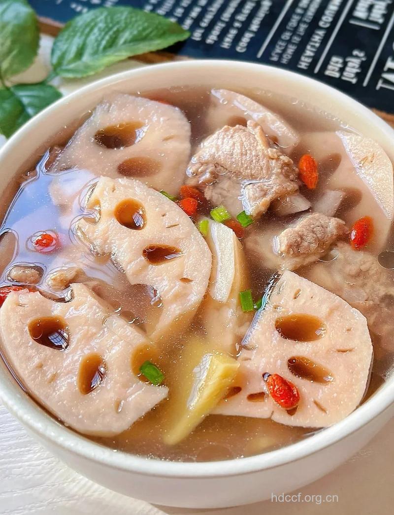 莲藕排骨汤治疗银屑病