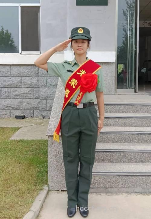 2009年济南市公开向社会征集女兵