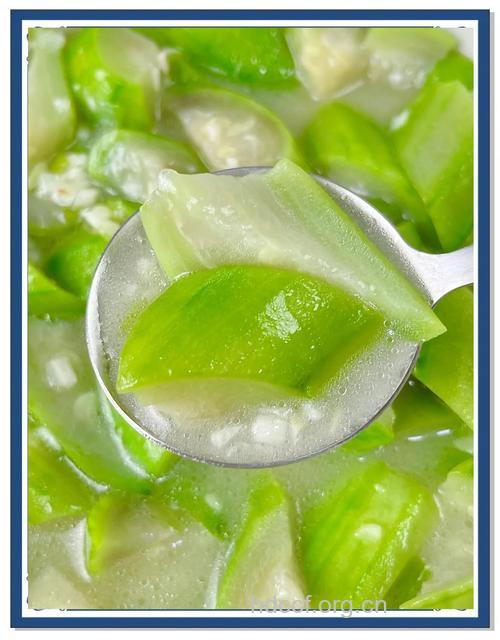 夏季吃瓜好季节 6月丝瓜清热止咳明目