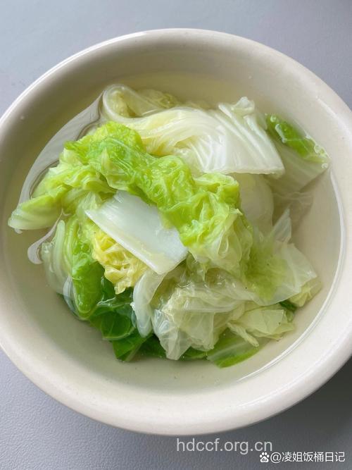 治疗风寒感冒 就用大白菜煮生姜