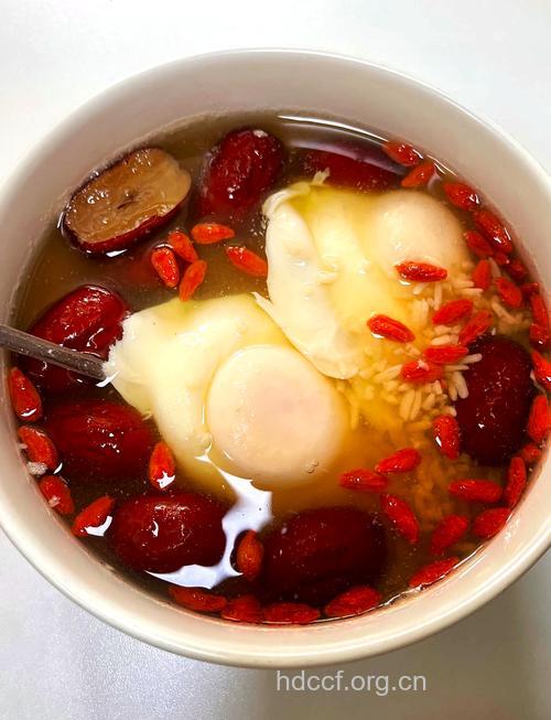 红糖鸡蛋滋补又养颜 三类女人很适合