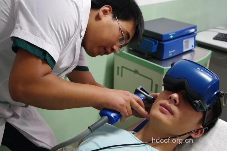 物理检验中的鼻前庭检查