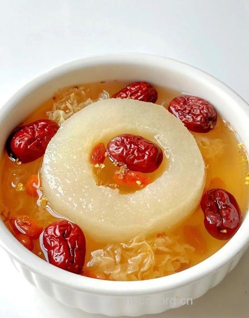 梨的三种吃法润肺效果翻倍