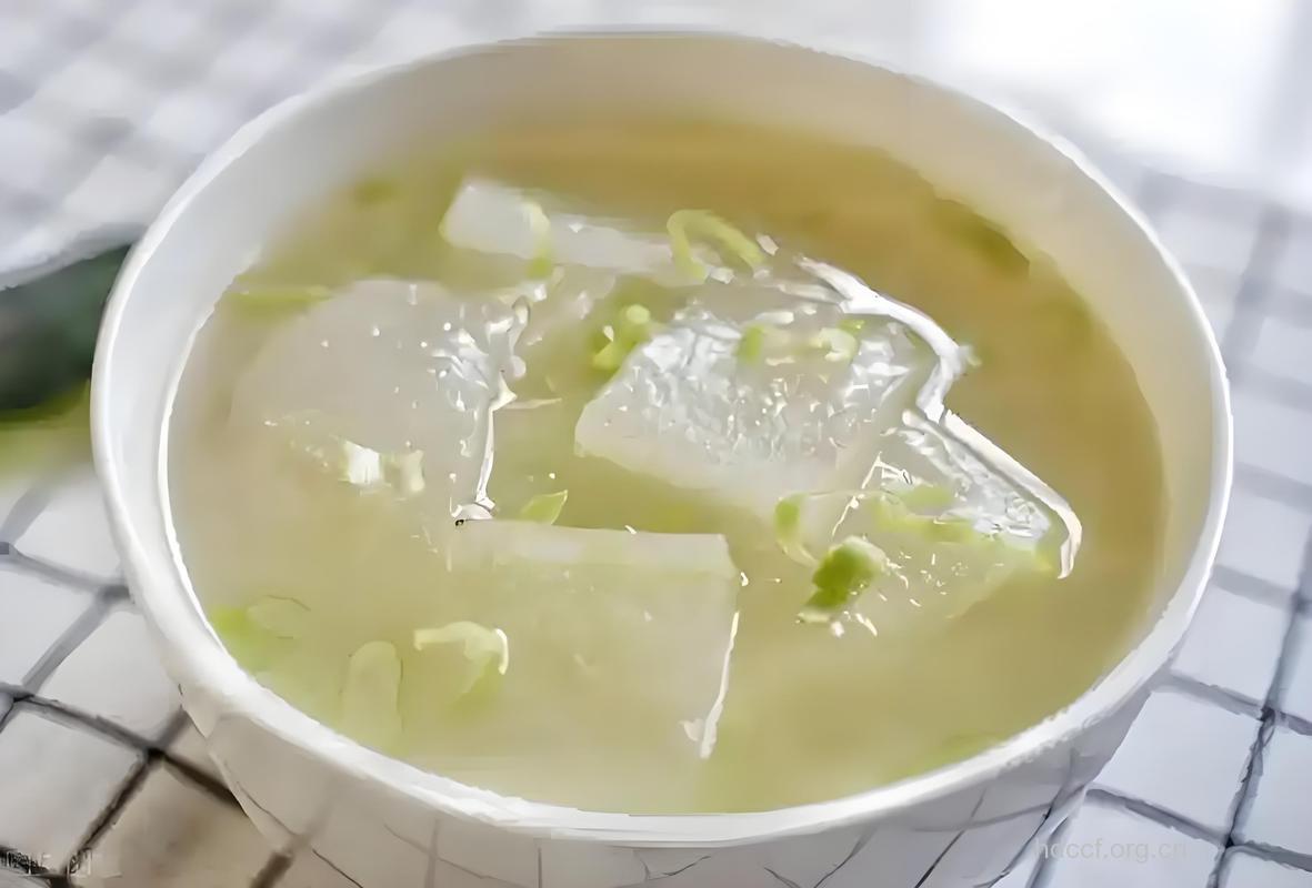 夏季最宜吃冬瓜 消暑减肥又美味