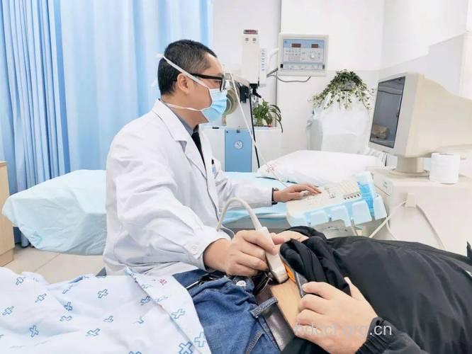 吸烟男人必须定期做泌尿B超检查