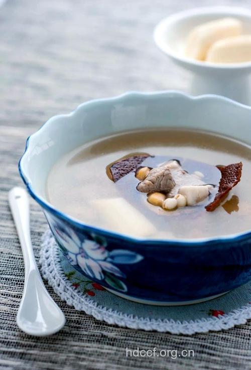 健脾化痰湿 喝白扁豆陈皮茶
