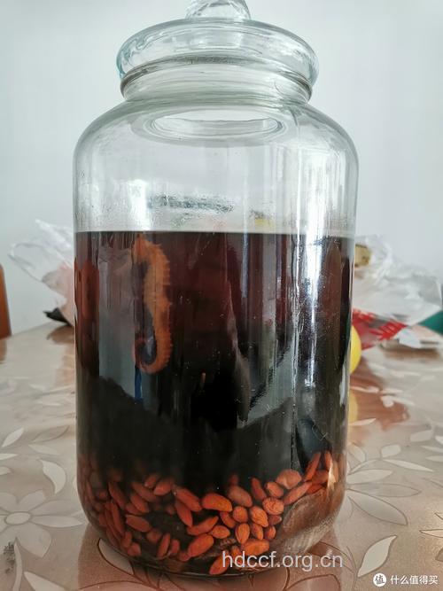 药酒是药不是酒 一次喝20毫升