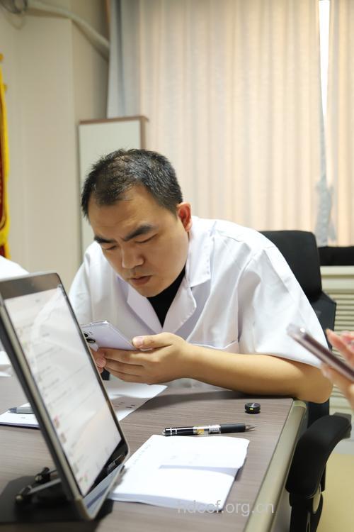 脂肪肝瞄上中青年白领