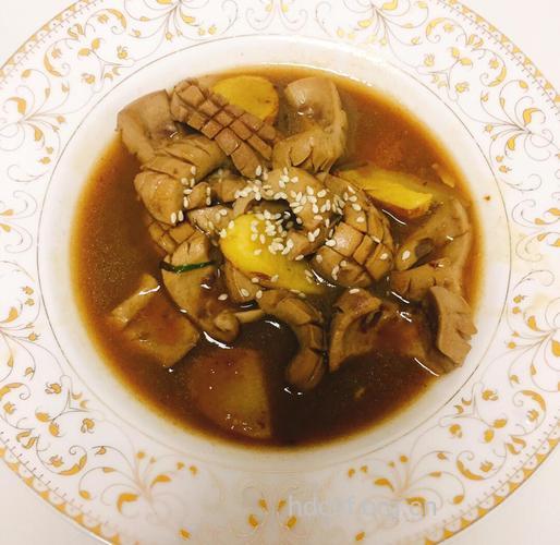 男性补肾养生食谱之黄花菜炒猪腰