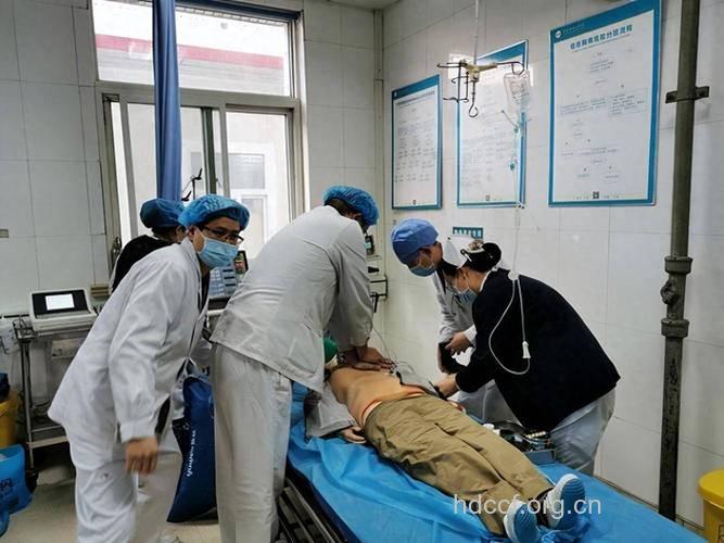 突发脑溢血紧急抢救