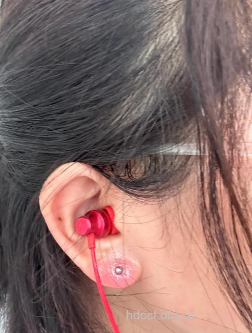 打耳洞小心“打”到丙肝