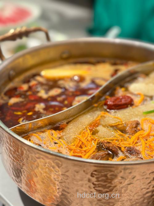 养生滋补火锅不宜多吃