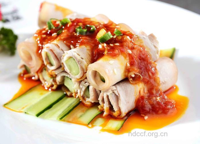 翡翠蒜泥白肉的做法大全