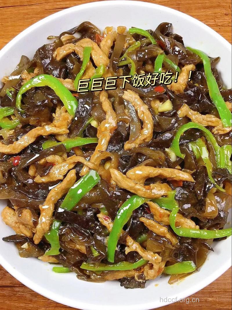 木耳青椒烩肉的做法大全