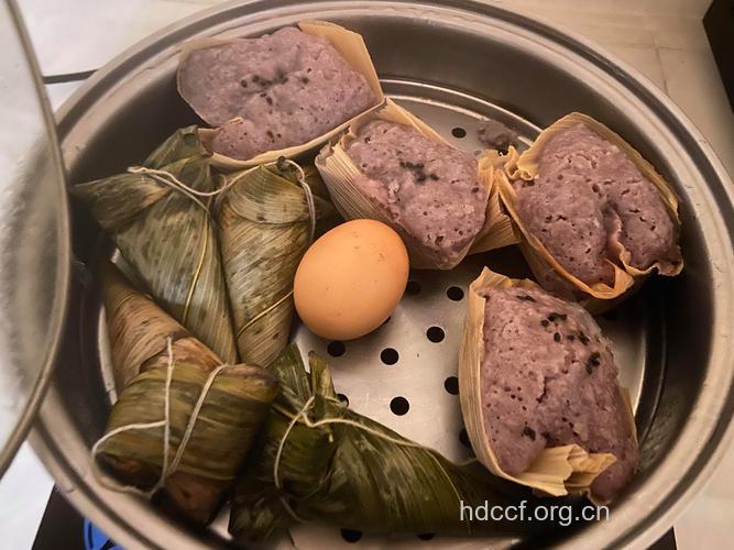 绿豆鸭蛋粽的做法大全