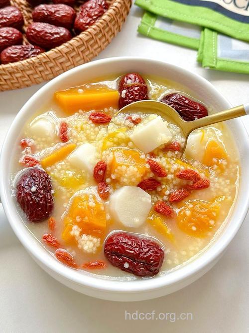 吃什么祛斑 夏季祛斑喝5款汤粥