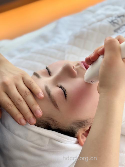 电脑族人护肤的方法