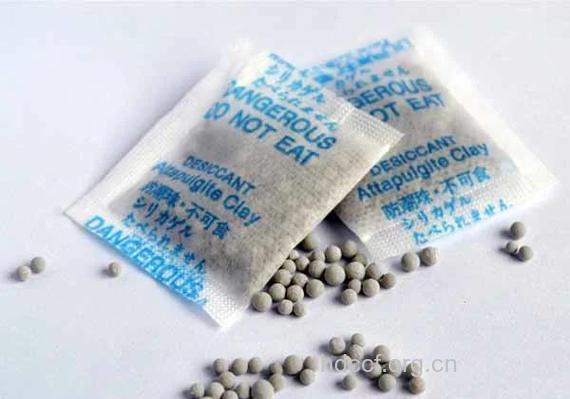干燥剂开药瓶后需取出