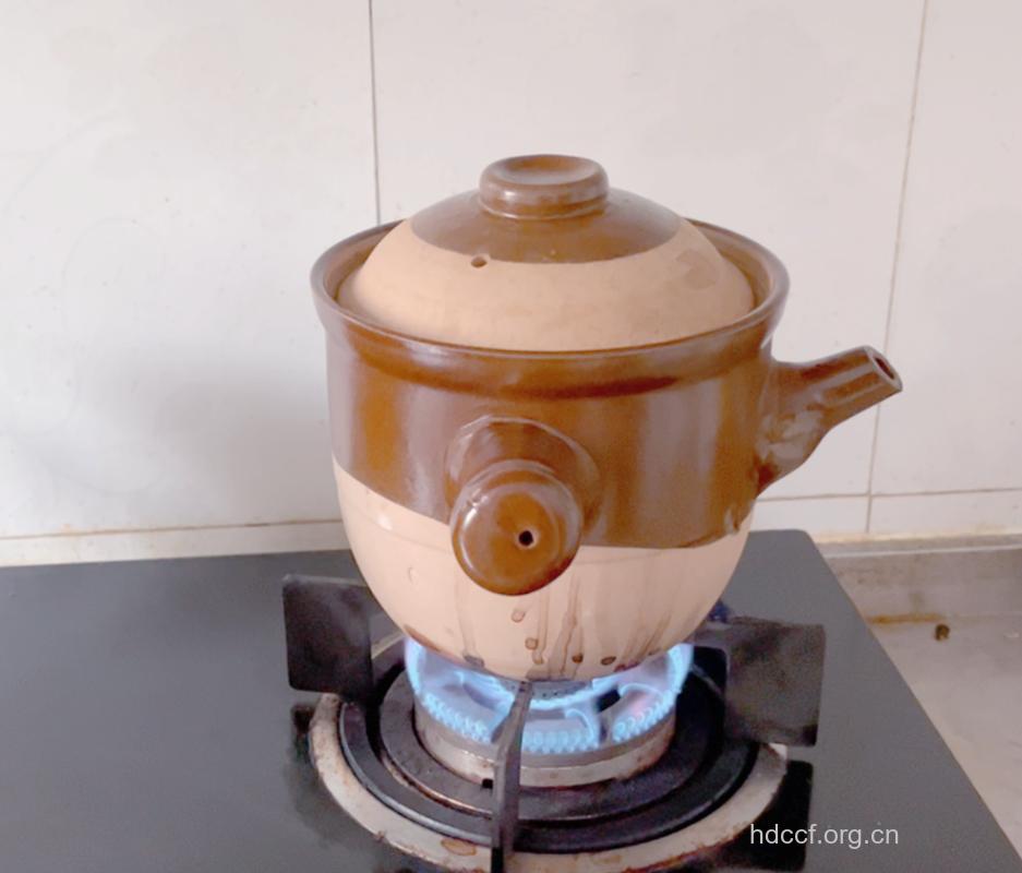 煎煮中药敞着好还是盖着好？