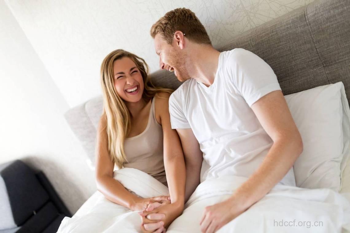 新婚夫妇的美满“性生活”